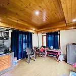 Pine N Peak Cottage